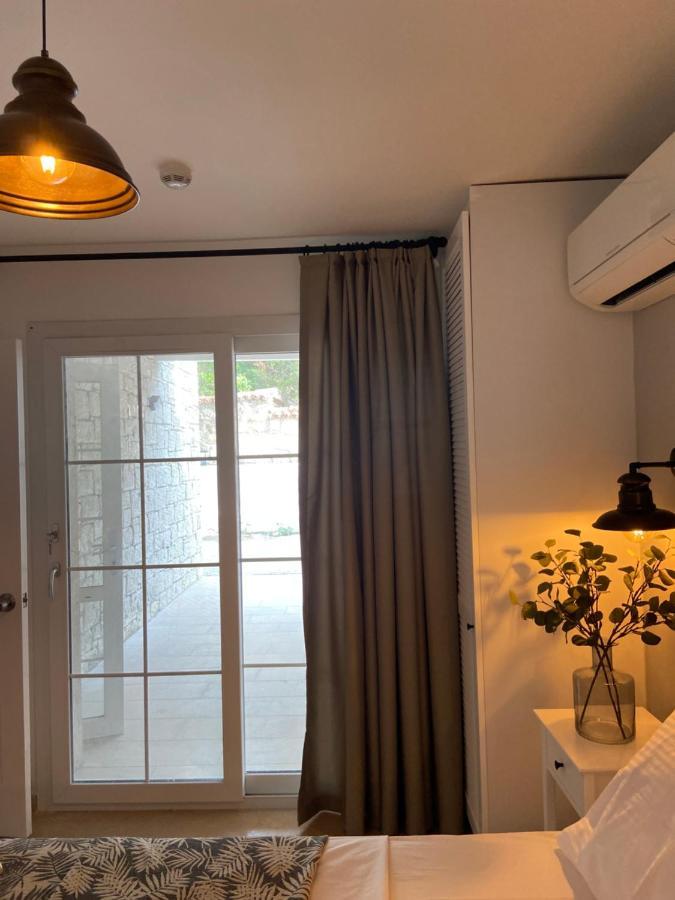 Alacati Moonbox Hotel Bagian luar foto